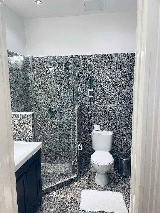 Studio B بودابست المظهر الخارجي الصورة
